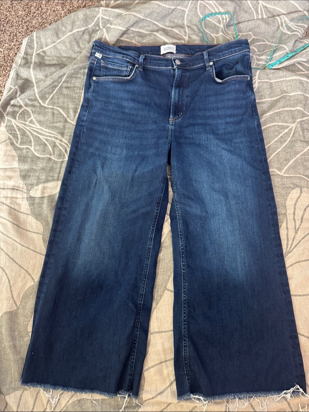 Citizens of Humanity Wide Leg Jeans - Dark Blue- Lyra size 31, fits like 12/14